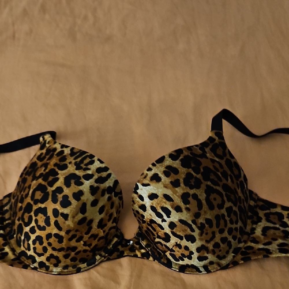 Maidenform Leopard Print Bra - Black and Tan